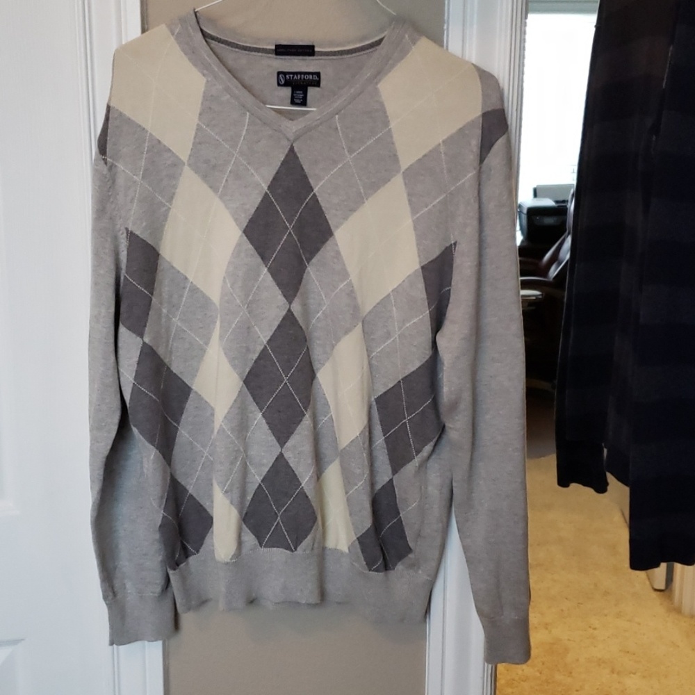 Stafford V Neck Pull Over Sweater